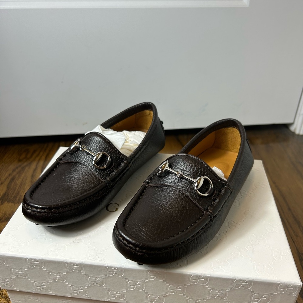 AUTHENTIC Gucci BRAND NEW Boys Dark Brown Leather Slip-On Loafers w/ Box